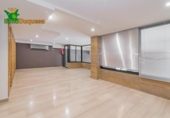 Oficinas en venta con 186m² en Granada, en la zona de Barrio de los Periodistas, Avenida de Andalucía foto