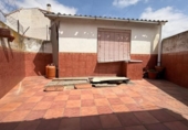 270m² bâtiment pour vente à Casas-Ibáñez, Paseo Cañada photo