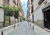 39m² commercial premises for sale in Madrid, in the area of University, calle de santa bárbara, 28004 photo