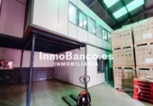Nave Industrial en venta con 583m² en Quart de Poblet, Avenida de Joan Fuster foto