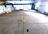 Nave Industrial en venta con 400m² en Fuenlabrada, Calle de Sacedón foto
