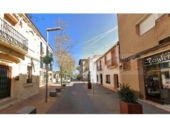 143m² commercial premises for sale in Begues, Carrer d'Àngel Guimerà photo