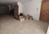 Local comercial en venta con 212m² en Villar del Arzobispo, Carrer Poeta César Simón foto