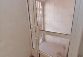 Local comercial en venta con 212m² en Villar del Arzobispo, Carrer Poeta César Simón foto