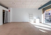 65m² locaux commerciaux pour vente à Armilla, Calle Gerona photo