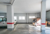 Local comercial en venta con 238m² en Güéjar Sierra, Urbanización Arroyo de la Greda foto