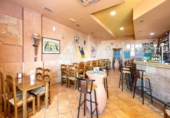 234m² restaurant for sale in Escúzar, Calle San Blas photo