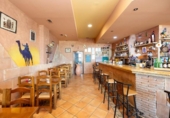 234m² restaurant for sale in Escúzar, Calle San Blas photo