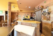 234m² restaurant for sale in Escúzar, Calle San Blas photo