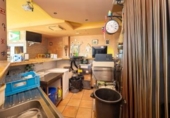 234m² restaurant for sale in Escúzar, Calle San Blas photo