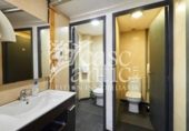Local comercial en venta con 94m² en Barcelona, en la zona de Barri Gòtic, Carrer d'en Rull foto