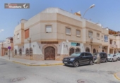 Local comercial
en venda
amb 192m² a El Ejido, Calle Ágata foto