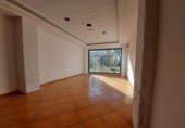 Local comercial
en venda
amb 215m² a El Ejido, Avenida Oasis foto
