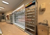 Local comercial en venta con 130m² en Barrax, Calle de Albacete foto