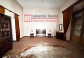 Edifici
en venda
amb 1327m² a Arganda del Rey, Calle Santiago Apóstol foto