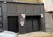 Oficina
en venda
amb 63m² a Las Palmas de Gran Canaria, a la zona de Vegueta, Calle Hernán Pérez Grado foto