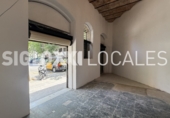 60m² commercial premises for rent in Barcelona, in the area of the Dreta de l'Eixample, Carrer del Consell de Cent photo