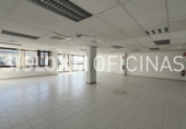 185m² locaux commerciaux industriel pour location à Barcelone, dans le quartier de la Vila Olímpica, Carrer de Zamora photo