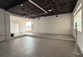 Oficina en alquiler con 270m² en San Roque foto