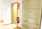 145m² commercial premises for sale in Pamplona, in the area of Citadel, Avenida de la Baja Navarra photo