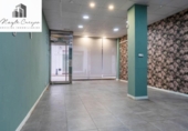 Local comercial en venta con 55m² en Armilla, Calle Málaga foto