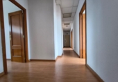 Oficina
en venda
amb 211m² a Madrid, a la zona de Los Ángeles, Calle de la Pícara Molinera foto
