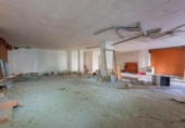 153m² commercial premises for sale in Granada, Calle Alcalde Antonio de la Cueva photo