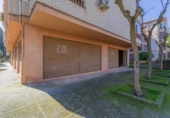 153m² commercial premises for sale in Granada, Calle Alcalde Antonio de la Cueva photo