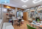 Local comercial en venta con 44m² en Granada, en la zona de San Lázaro, Calle Doctor Muñoz Fernández foto