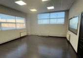 491m² entrepôt industriel pour vente à Vitoria-Gasteiz, photo
