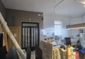 71m² commercial premises for sale in Valencia, in the area of Arrancapins, Gran Vía de Ramón y Cajal photo