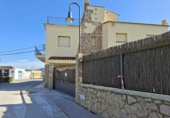 Hotel en venta con 1815m² en Benissanet, Carrer Sant Vicent foto