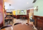 319m² restaurant for sale in Arechavaleta, Paseo Txarapea photo