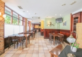 319m² restaurant for sale in Arechavaleta, Paseo Txarapea photo