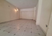 Local comercial en venta con 46m² en Madrid, en la zona de Villaverde Alto, Calle del Estaño foto