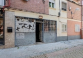 Local comercial en venta con 43m² en Madrid, en la zona de El Pilar, Avenida de Betanzos foto