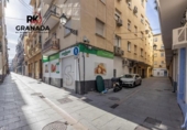 189m² commercial premises for sale in Granada, Calle Casillas de Prats photo