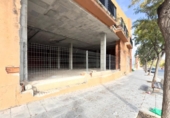 765m² commercial premises for sale in Aspe, photo
