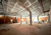 765m² commercial premises for sale in Aspe, photo