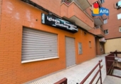 Local comercial
en venda
amb 200m² a Càceres, a la zona de Moctezuma, Avenida Isabel de Moctezuma foto