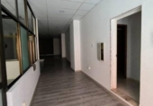 Local comercial
en venda
amb 200m² a Càceres, a la zona de Moctezuma, Avenida Isabel de Moctezuma foto