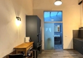 136m² locaux commerciaux pour vente à Barcelone, dans le quartier de el Poble-sec, Carrer de Lafont photo