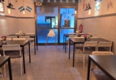 Bar
en lloguer, traspàs
amb 74m² a l'Hospitalet de Llobregat, a la zona de Sant Josep, Carrer de les Esquadres foto