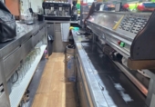 Bar
en lloguer, traspàs
amb 74m² a l'Hospitalet de Llobregat, a la zona de Sant Josep, Carrer de les Esquadres foto