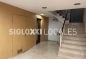 235m² commercial premises for sale in Barcelona, in the area of Camp d'en Grassot and Gràcia Nova, Carrer de Roger de Flor photo