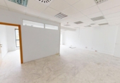 75m² bureau pour vente à Séville, dans le quartier de Triana Ouest photo
