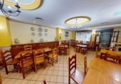 Bar
en lloguer, traspàs
amb 120m² a Sevilla, a la zona de Triana Est foto