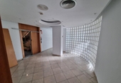 155m² bureau pour vente à Las Rozas de Madrid, Calle POLLENSA, 6 photo