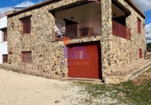 440m² commercial premises for sale in Castellar de Santiago photo