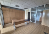 69m² bureau pour vente à Soto de Llanera photo